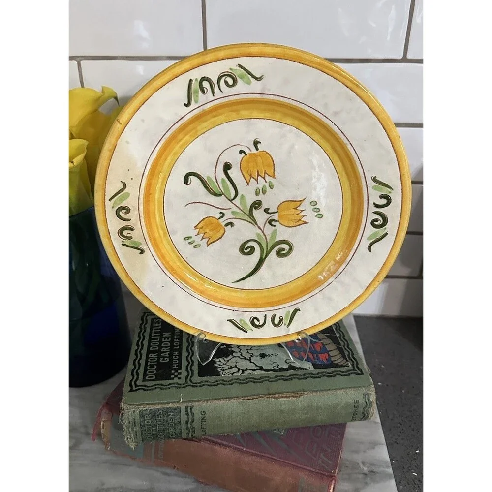 Yellow Tulip Pottery Hand painted Wall Z xx9 Inches Dinner Plate Stangl Pottery
